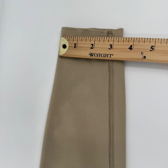 Alphalete Leggings Women Small Beige Amplify Scrunch Workout High Rise Gym - Picture 8 of 9